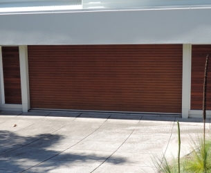 BND Golden Oak Roller Door 2